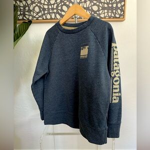 Patagonia Youth t-shirt long sleeve size S